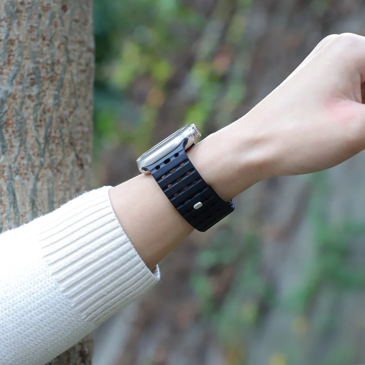 P5 - AW Silicone Band Pro